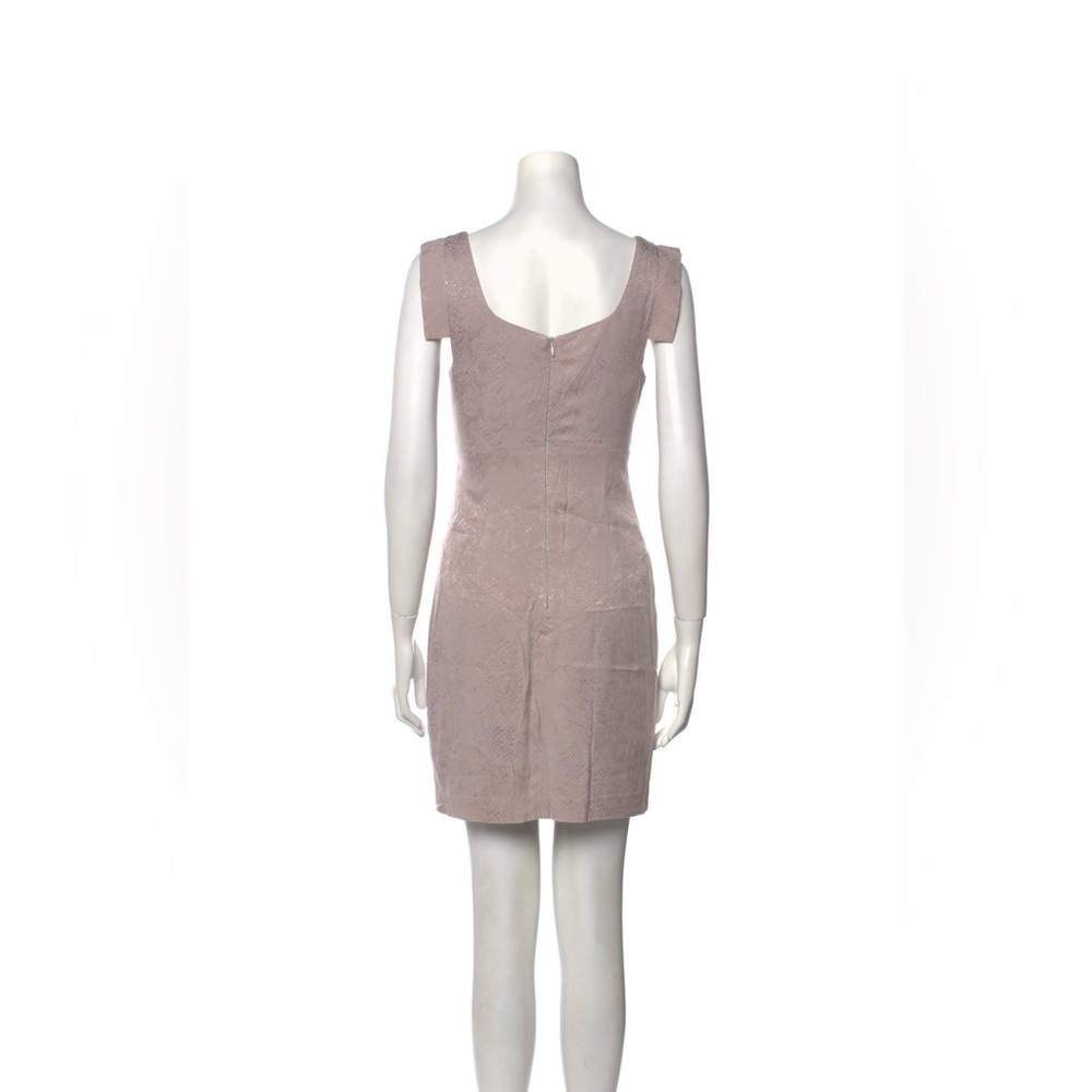 Black Halo Jackie O Sheath Dress - Picture 3 of 4